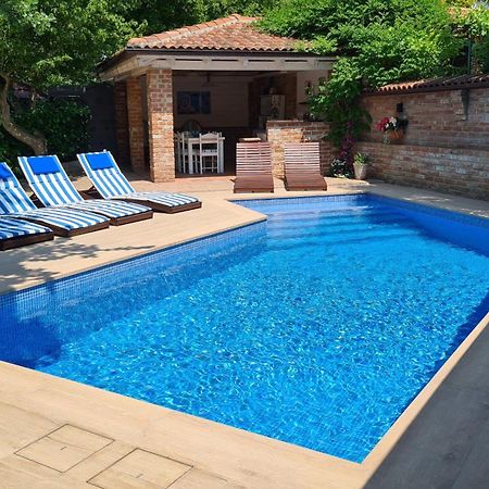 Villa Amalia Apartments Malinska Ngoại thất bức ảnh