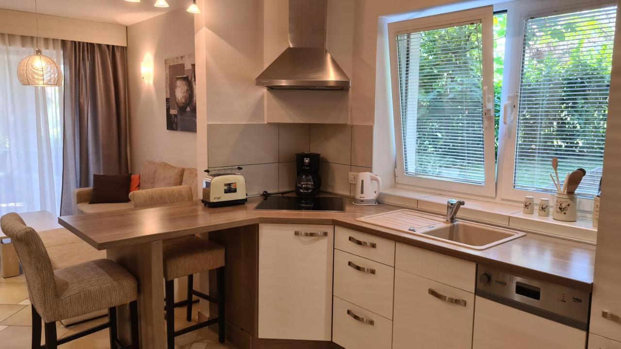 Villa Amalia Apartments Malinska Ngoại thất bức ảnh