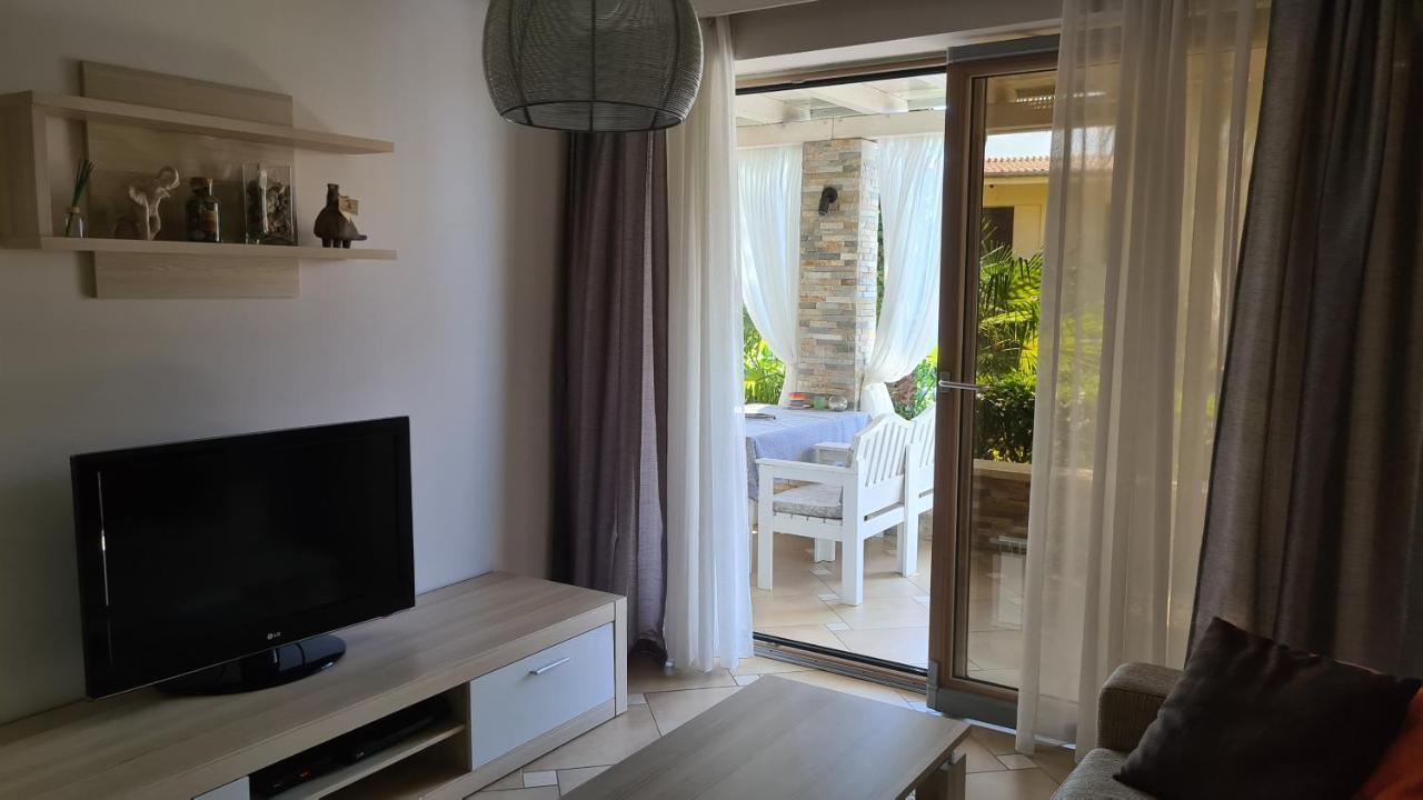 Villa Amalia Apartments Malinska Ngoại thất bức ảnh