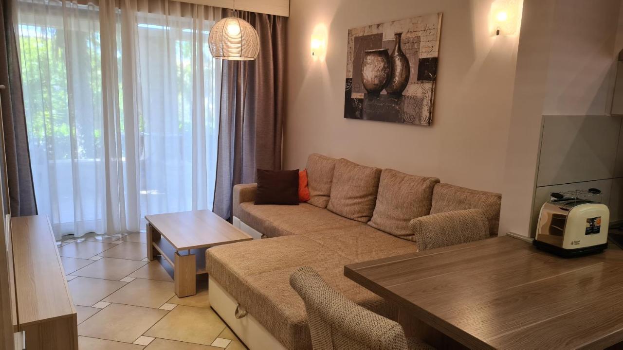 Villa Amalia Apartments Malinska Ngoại thất bức ảnh