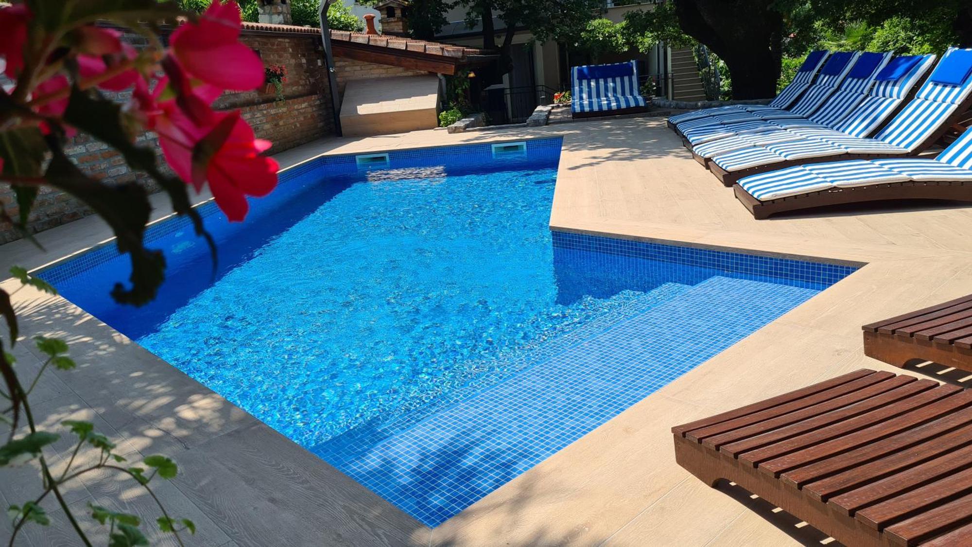 Villa Amalia Apartments Malinska Ngoại thất bức ảnh