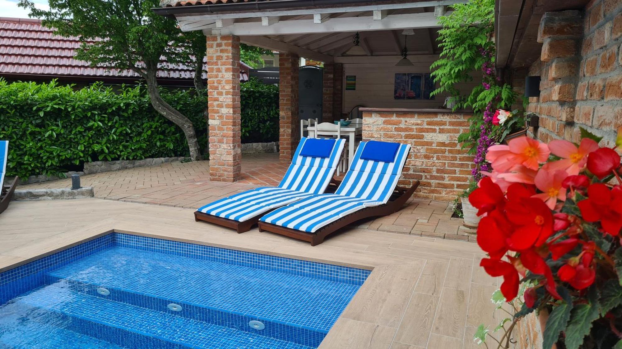 Villa Amalia Apartments Malinska Ngoại thất bức ảnh