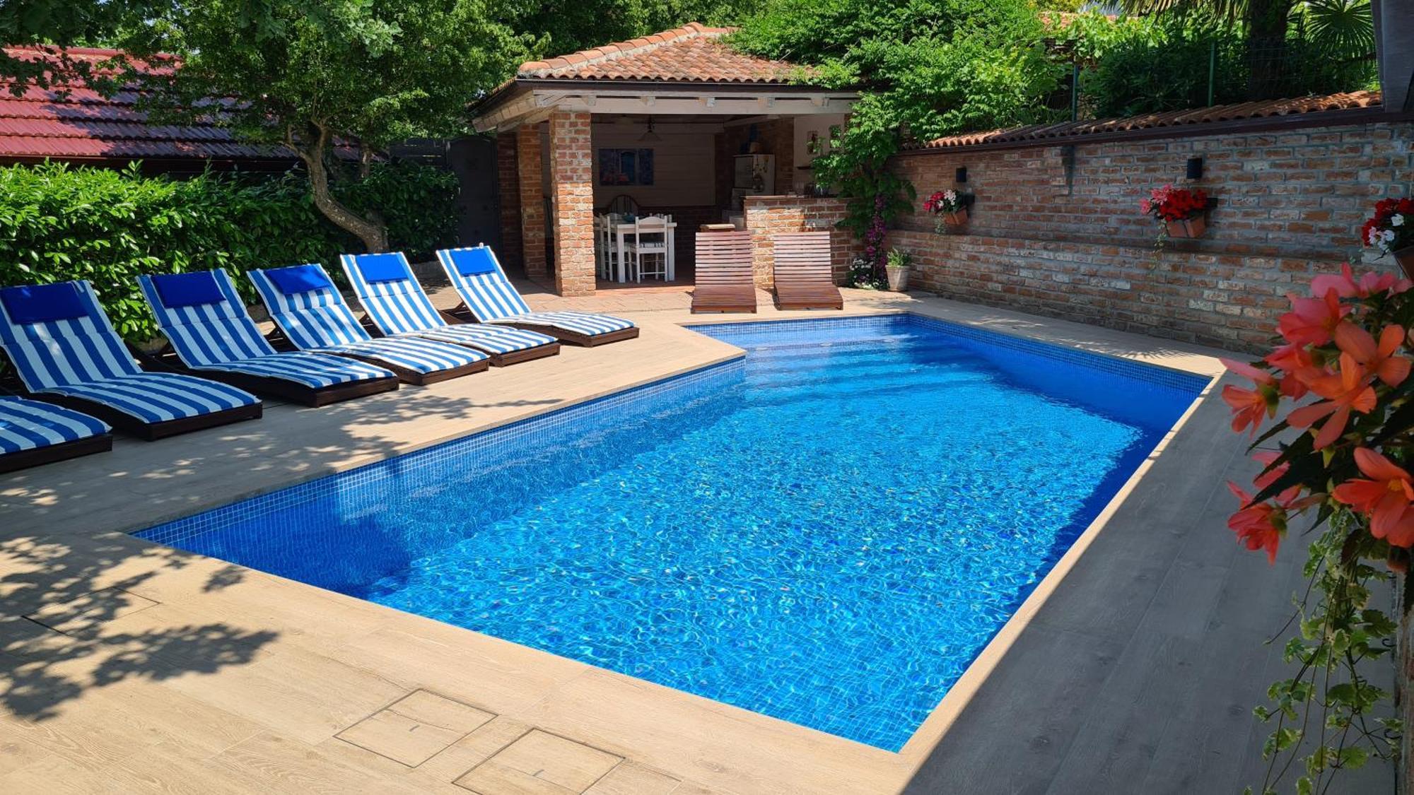 Villa Amalia Apartments Malinska Ngoại thất bức ảnh